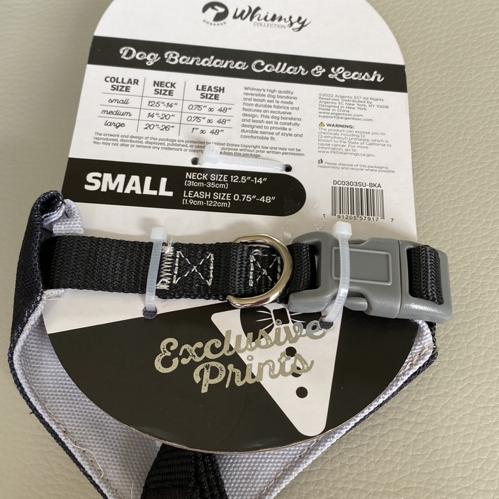 Tuxedo DOG BANDANA collar and leash combo - Picture 3 of 5